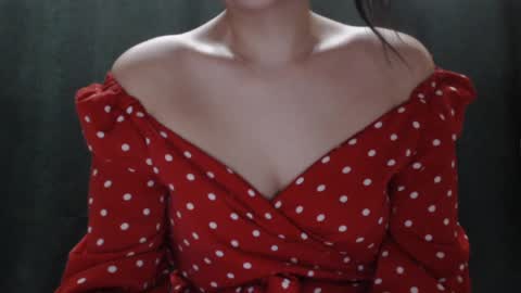 monika online show from 4, 1, 2025