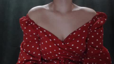 monika online show from 4, 1, 2025