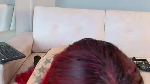 Snapshot of morganacrowley_ chatting on 27, 2, 2025 Morgana online show from 27, 2, 2025