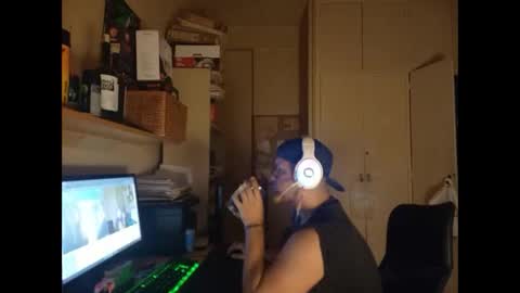 Snapshot of morocho777 chatting on 26, 4, 2026 Bruno online show from 26, 4, 2026