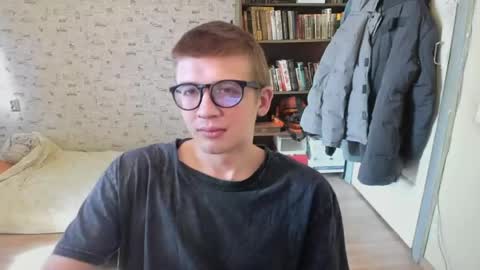 Snapshot of mortywithlove chatting on 18, 4, 2026 Morty online show from 18, 4, 2026