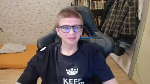 Snapshot of mortywithlove chatting on 23, 4, 2026 Morty online show from 23, 4, 2026