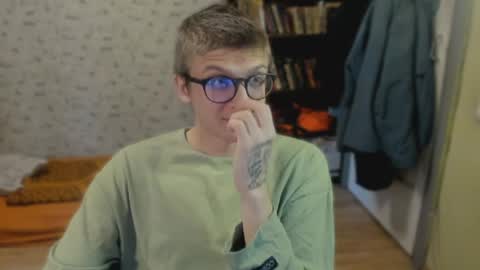 Snapshot of mortywithlove chatting on 7, 5, 2026 Morty online show from 7, 5, 2026