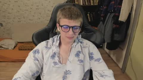 Snapshot of mortywithlove chatting on 14, 5, 2026 Morty online show from 14, 5, 2026