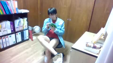 Snapshot of mostlerman chatting on 17, 12, 2025 mostlerman online show from 17, 12, 2025