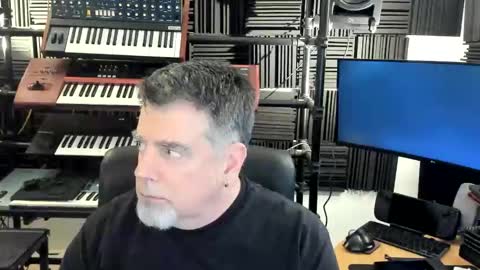 mostly_unbothered online show from 16, 1, 2026