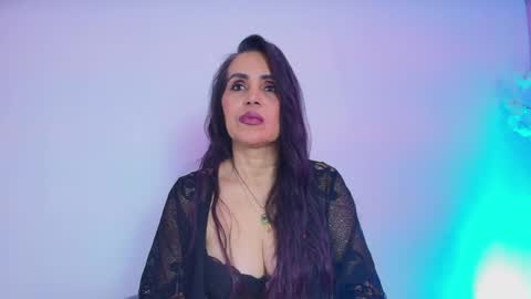 Snapshot of moxa_hot chatting on 28, 4, 2026 moxa hot online show from 28, 4, 2026