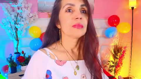 Snapshot of moxa_hot chatting on 29, 6, 2026 moxa hot online show from 29, 6, 2026
