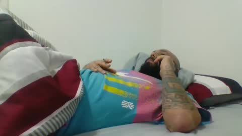 Mr8 online show from 29, 1, 2025