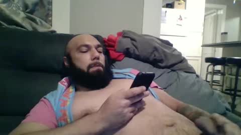 Mr8 online show from 4, 12, 2025