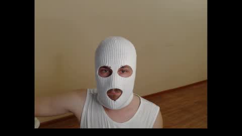 Snapshot of mr_at chatting on 7, 3, 2025 Artur online show from 7, 3, 2025