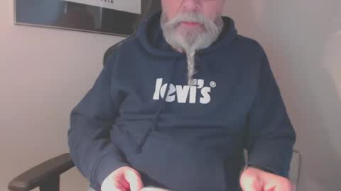 mr_boombastic2021 online show from 24, 1, 2025