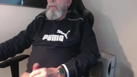 mr_boombastic2021 online show from 22, 11, 2025