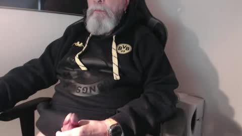 mr_boombastic2021 online show from 25, 11, 2025