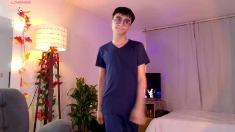 Mr Evans online show from 8, 3, 2025