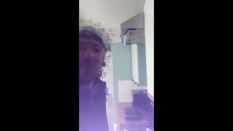 mr_i_ online show from 24, 2, 2026