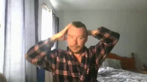 Snapshot of mr_i_ chatting on 2, 5, 2026 mr_i_ online show from 2, 5, 2026
