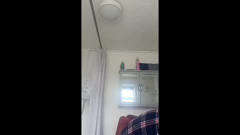 Snapshot of mr_i_ chatting on 15, 5, 2026 mr_i_ online show from 15, 5, 2026