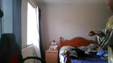mr_i_ online show from 22, 6, 2026