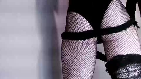 whateveryouwant online show from 9, 1, 2025