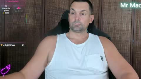 Snapshot of mr_mac69 chatting on 12, 5, 2026 Cam online show from 12, 5, 2026