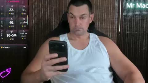 Snapshot of mr_mac69 chatting on 14, 7, 2026 Cam online show from 14, 7, 2026