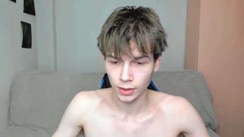 Snapshot of mr_makentoshi chatting on 10, 12, 2024 Makentoshi online show from 10, 12, 2024