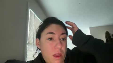 Mr  Mrs Glitter online show from 7, 2, 2026