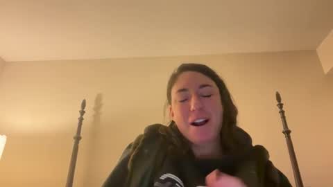 Mr  Mrs Glitter online show from 8, 2, 2026