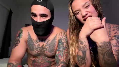 Snapshot of mr_mrs_svge chatting on 3, 3, 2026 mr_mrs_svge online show from 3, 3, 2026