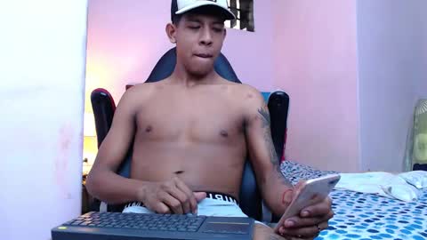 Snapshot of mr_stiven_ chatting on 24, 1, 2025 mr_stiven_ online show from 24, 1, 2025