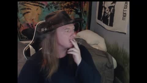 Snapshot of mr_strawberry chatting on 14, 10, 2025 mr_strawberry online show from 14, 10, 2025