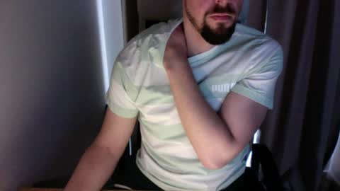 Snapshot of mr_teatime1989 chatting on 15, 1, 2025 the office guy online show from 15, 1, 2025