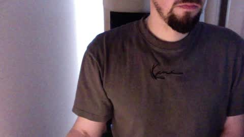 Snapshot of mr_teatime1989 chatting on 16, 1, 2025 the office guy online show from 16, 1, 2025