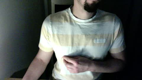 Snapshot of mr_teatime1989 chatting on 25, 1, 2025 the office guy online show from 25, 1, 2025