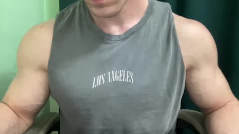 Snapshot of mrbiceps_23 chatting on 15, 12, 2024 Mrbiceps23 online show from 15, 12, 2024