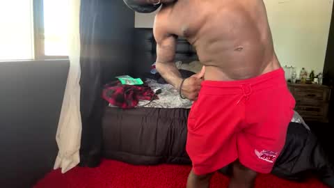 Snapshot of mrbigdthomas chatting on 24, 3, 2026 MrBigDThomas online show from 24, 3, 2026