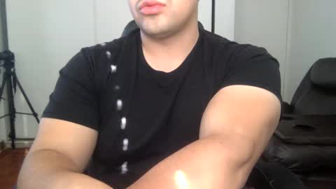 Snapshot of mrbree chatting on 29, 12, 2024 Mr Bree online show from 29, 12, 2024