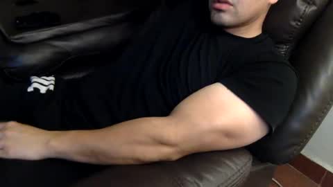 Snapshot of mrbree chatting on 3, 8, 2026 Mr Bree online show from 3, 8, 2026