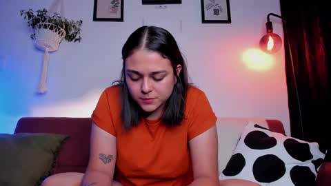 Laura online show from 20, 11, 2025