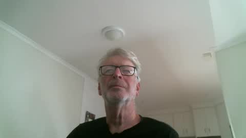 Snapshot of mrcreek1531 chatting on 28, 5, 2026 mrcreek1531 online show from 28, 5, 2026
