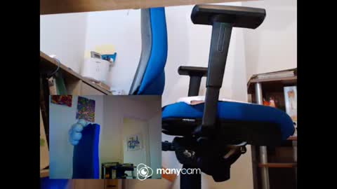 Snapshot of mrduplo1975 chatting on 22, 6, 2026 MrJohnsen1975 online show from 22, 6, 2026
