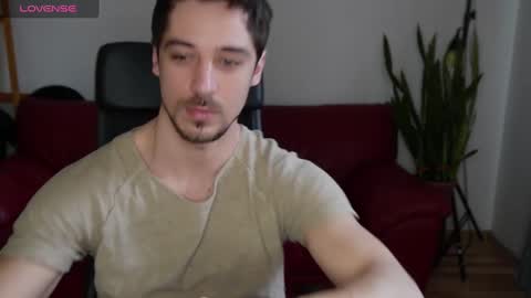 juan luis online show from 4, 2, 2025