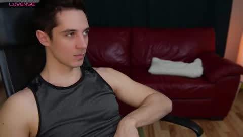 juan luis online show from 4, 3, 2025