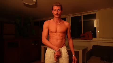 Mr Long online show from 19, 11, 2025