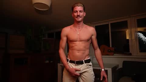 Mr Long online show from 27, 11, 2025