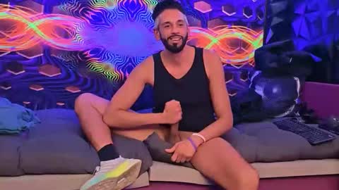 mrlongplay835366 online show from 19, 3, 2026