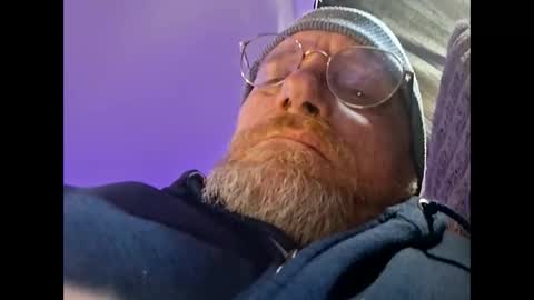 Snapshot of mrnmrsfucks4u chatting on 30, 4, 2026 mrnmrsfucks4u online show from 30, 4, 2026