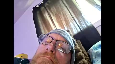 Snapshot of mrnmrsfucks4u chatting on 4, 5, 2026 mrnmrsfucks4u online show from 4, 5, 2026