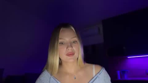 Dayana online show from 7, 11, 2025